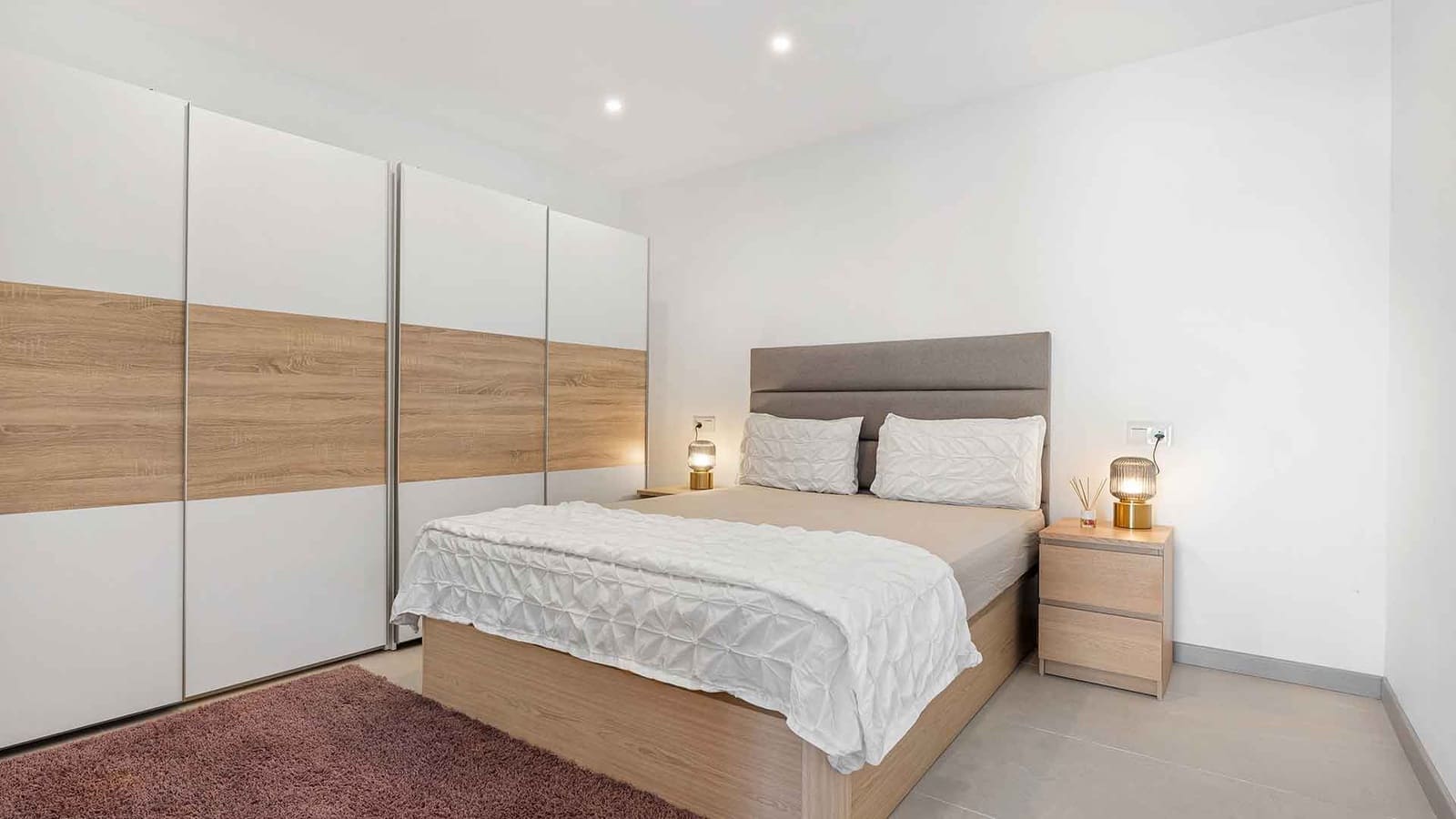 5 bedroom Villa for sale in Nueva Andalucia with pool - € 4,500,000 (Ref: 8917845)