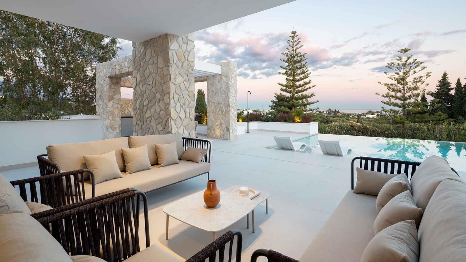 5 soveværelse Villa til salg i La Quinta med swimmingpool - € 5.750.000 (Ref: 8928934)