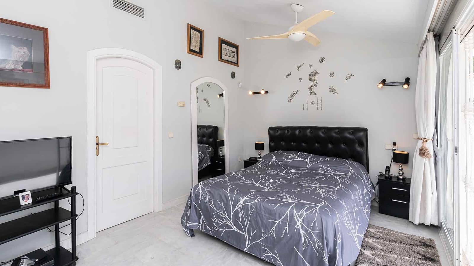 3 soveværelse Byhus til salg i Golden Mile med swimmingpool - € 865.000 (Ref: 8952699)