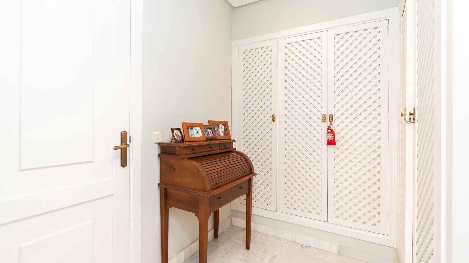 3 soveværelse Byhus til salg i Golden Mile med swimmingpool - € 865.000 (Ref: 8952699)