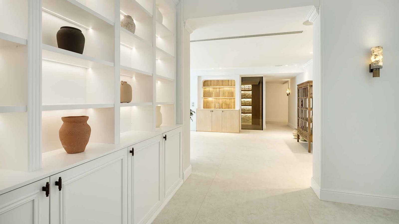 5 soverom Villa til salgs i Nueva Andalucia med svømmebasseng - € 8 595 000 (Ref: 8968444)