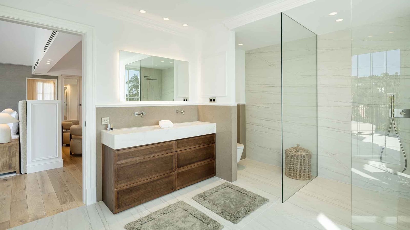 5 soverom Villa til salgs i Nueva Andalucia med svømmebasseng - € 8 595 000 (Ref: 8968444)