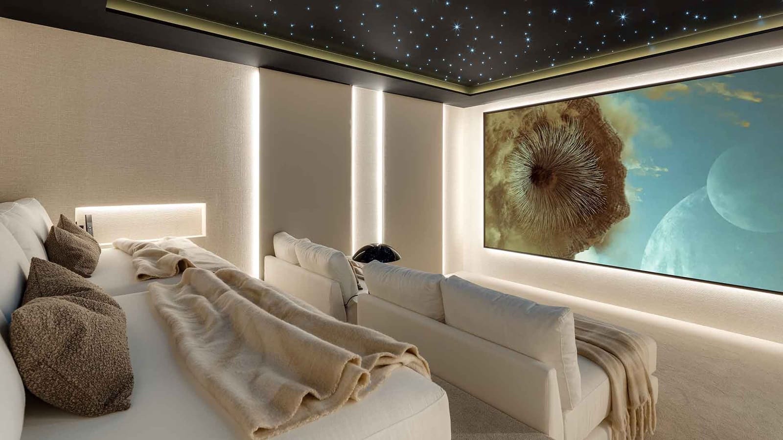 5 soverom Villa til salgs i Nueva Andalucia med svømmebasseng - € 8 595 000 (Ref: 8968444)