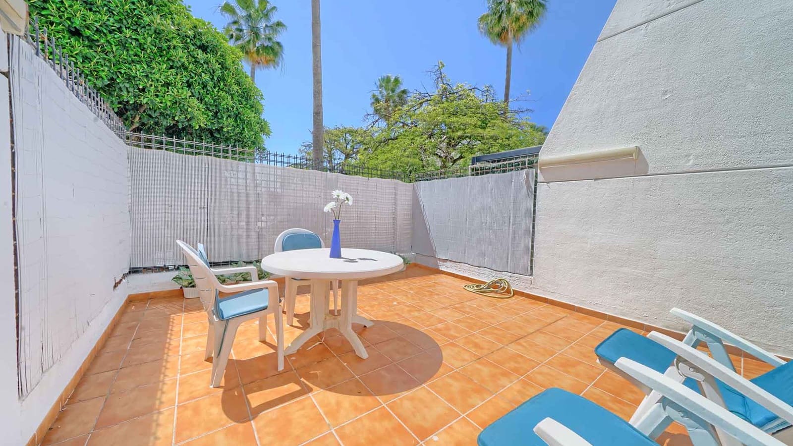 3 chambre Appartement à vendre à Marbella avec piscine - 775 000 € (Ref: 8968445)