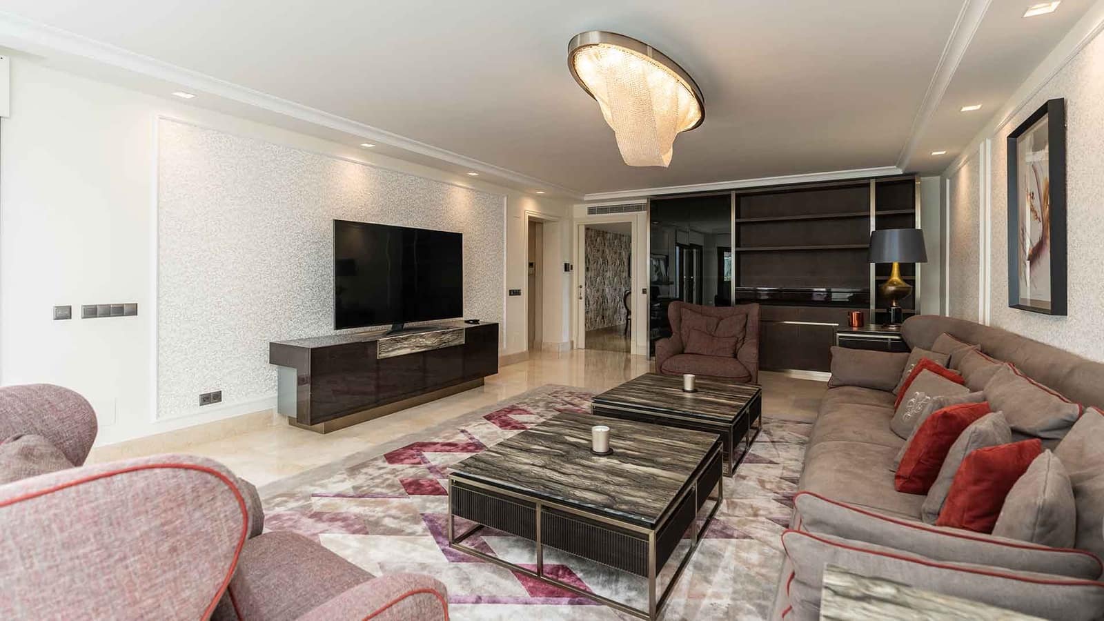 5 sypialnia Penthouse na sprzedaż w Estepona z basenem - 5 980 000 € (Ref: 8970490)