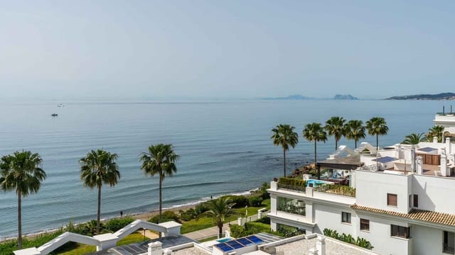 5 quarto Penthouse para venda em Centro, Estepona com piscina - 5 980 000 € (Ref: 8970490)