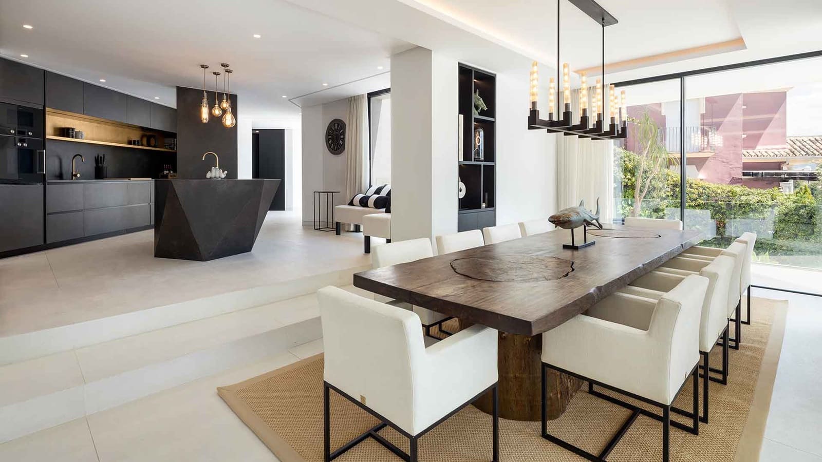 5 sovrum Villa till salu i Benahavis med pool - 5 895 000 € (Ref: 8980254)