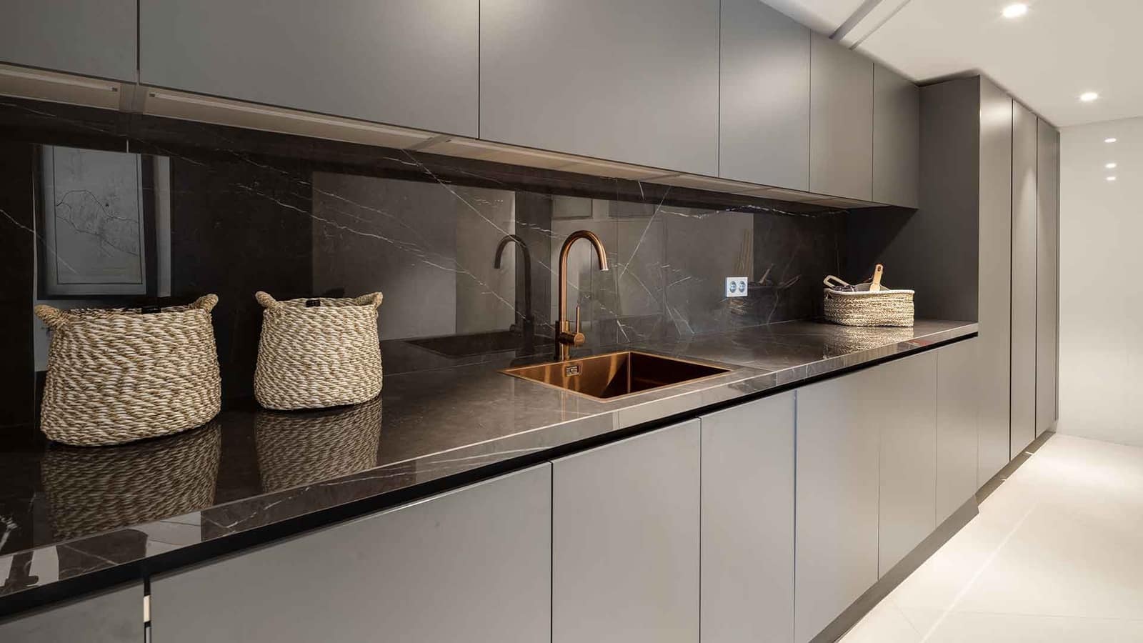 5 sovrum Villa till salu i Benahavis med pool - 5 895 000 € (Ref: 8980254)