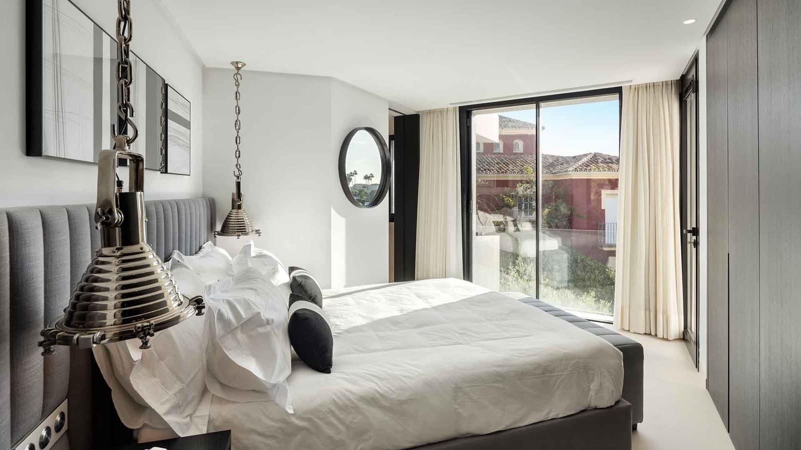 5 sovrum Villa till salu i Benahavis med pool - 5 895 000 € (Ref: 8980254)