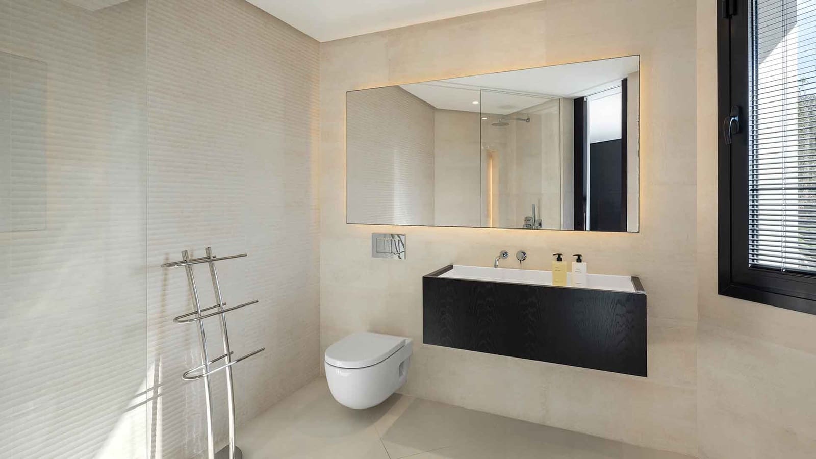 5 sovrum Villa till salu i Benahavis med pool - 5 895 000 € (Ref: 8980254)