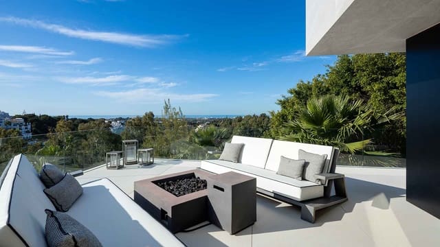 5 soverom Villa til salgs i Benahavís pueblo, Benahavís med svømmebasseng - € 5 895 000 (Ref: 8980254)