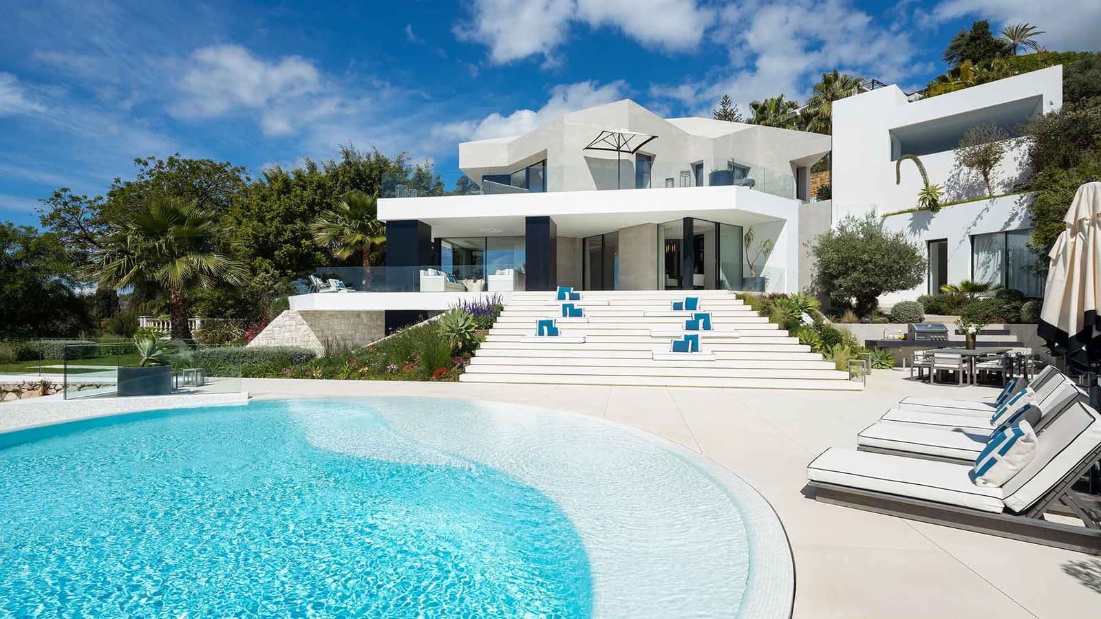 5 sovrum Villa till salu i Benahavis med pool - 5 895 000 € (Ref: 8980254)