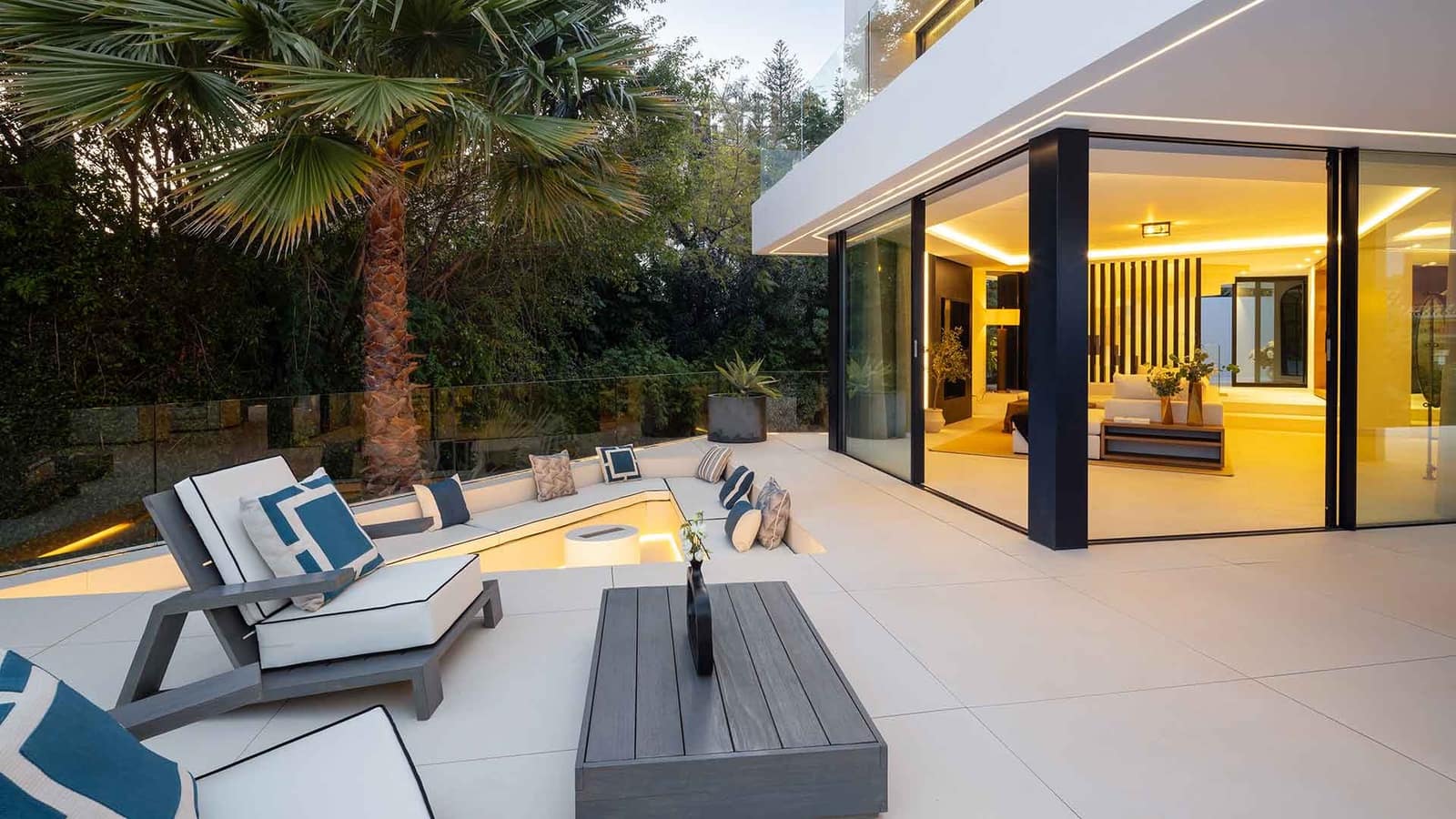 5 sovrum Villa till salu i Benahavis med pool - 5 895 000 € (Ref: 8980254)