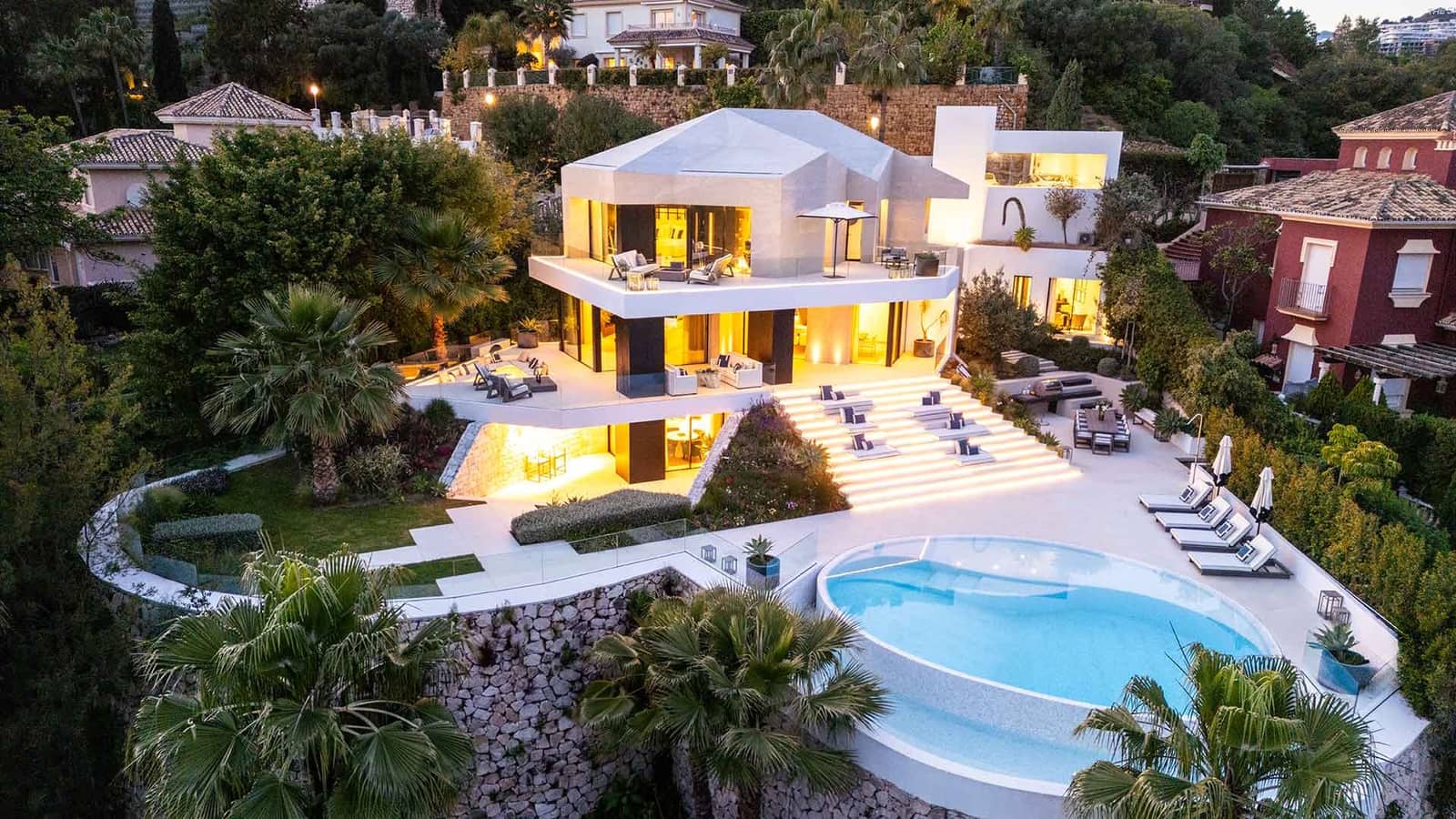 5 sovrum Villa till salu i Benahavis med pool - 5 895 000 € (Ref: 8980254)