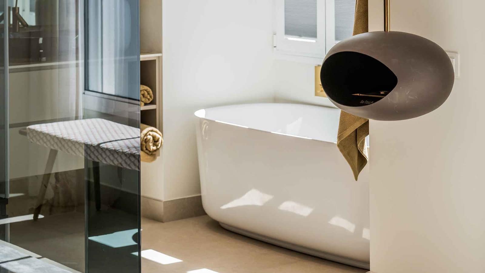 3 sypialnia Apartament na sprzedaż w Los Monteros z basenem - 2 450 000 € (Ref: 8982460)