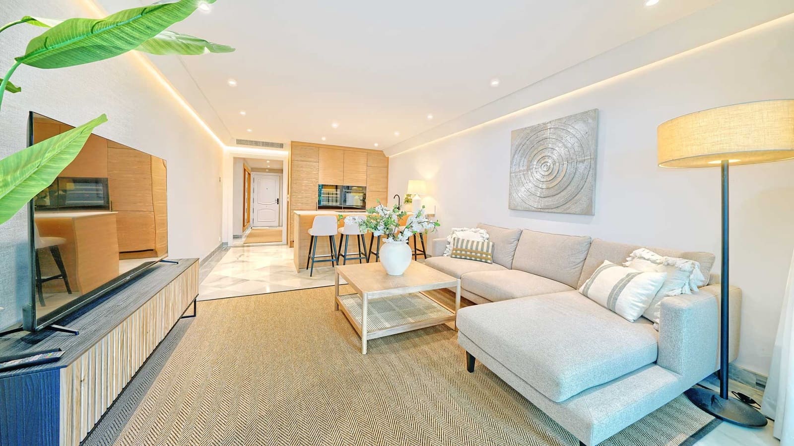 2 sypialnia Apartament na sprzedaż w Marbella z basenem - 995 000 € (Ref: 8988319)