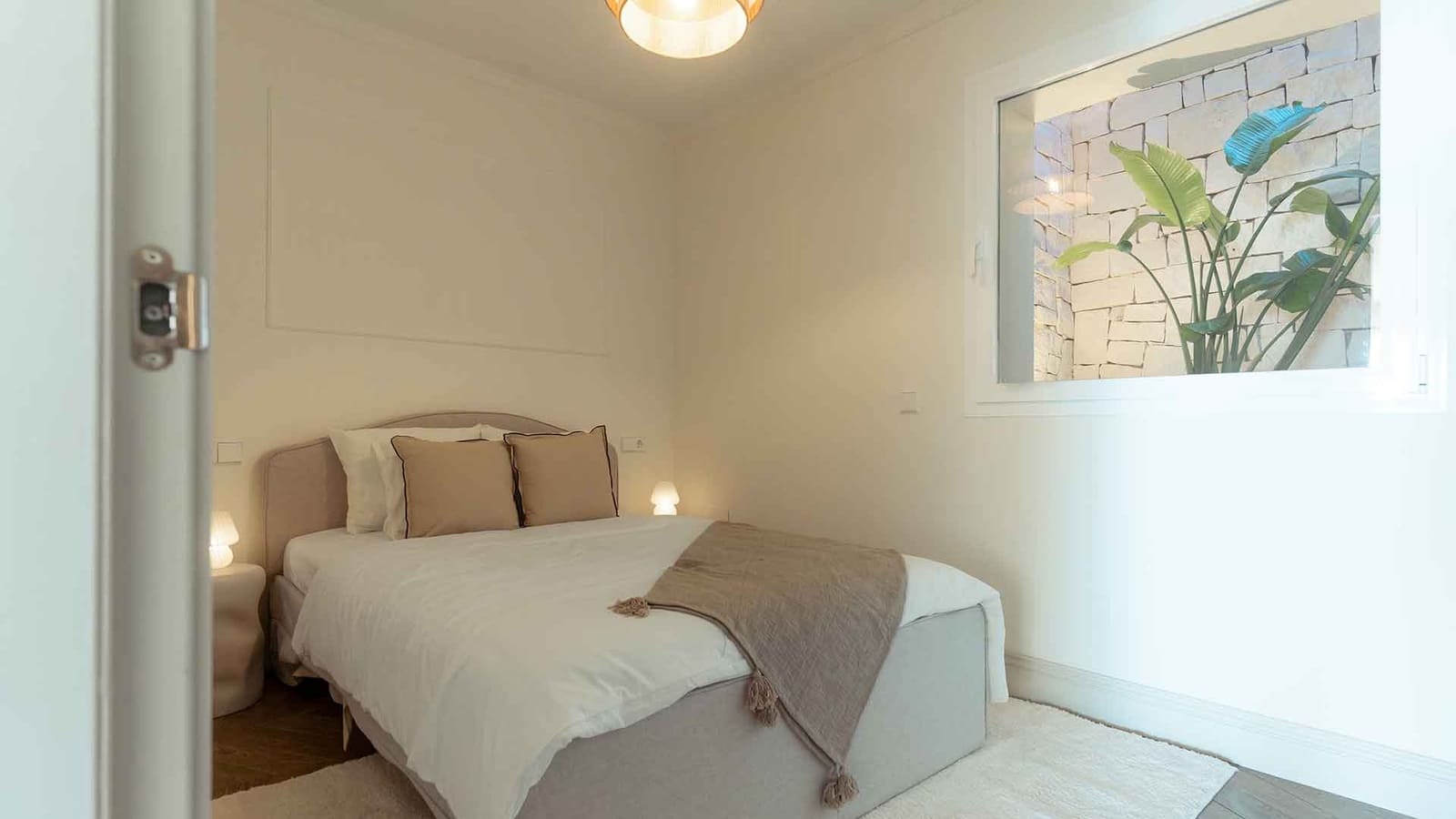 Leilighet til salgs i Monte Halcones med svømmebasseng - € 1 295 000 (Ref: 8993890)