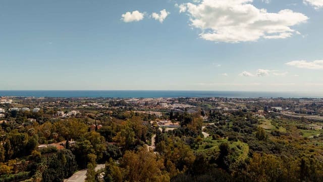 Apartamento para venda em Monte Halcones, Benahavís com piscina - 1 349 000 € (Ref: 8993890)