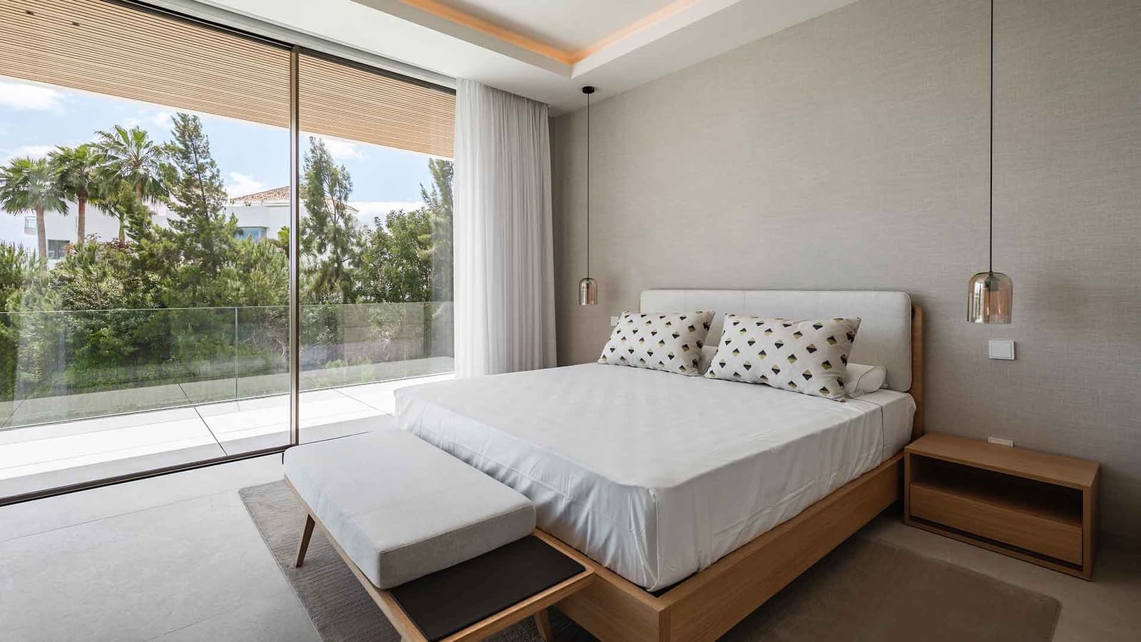 5 soverom Villa til salgs i Benahavis med svømmebasseng - € 4 990 000 (Ref: 8998773)