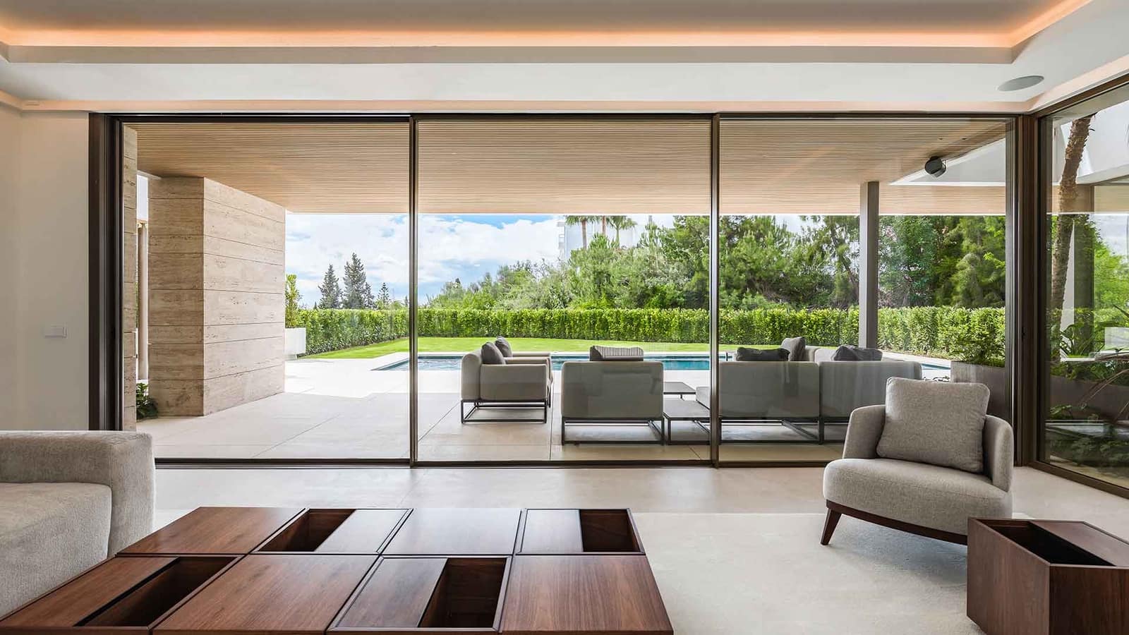 5 soverom Villa til salgs i Benahavis med svømmebasseng - € 4 990 000 (Ref: 8998773)