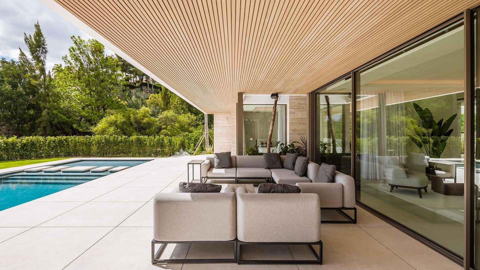 5 soverom Villa til salgs i Benahavis med svømmebasseng - € 4 990 000 (Ref: 8998773)