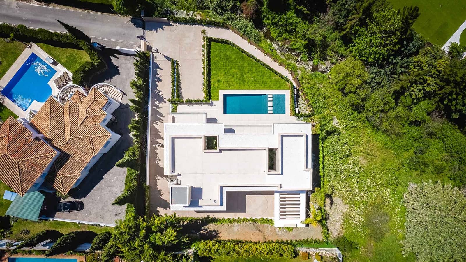 5 soverom Villa til salgs i Benahavis med svømmebasseng - € 4 990 000 (Ref: 8998773)