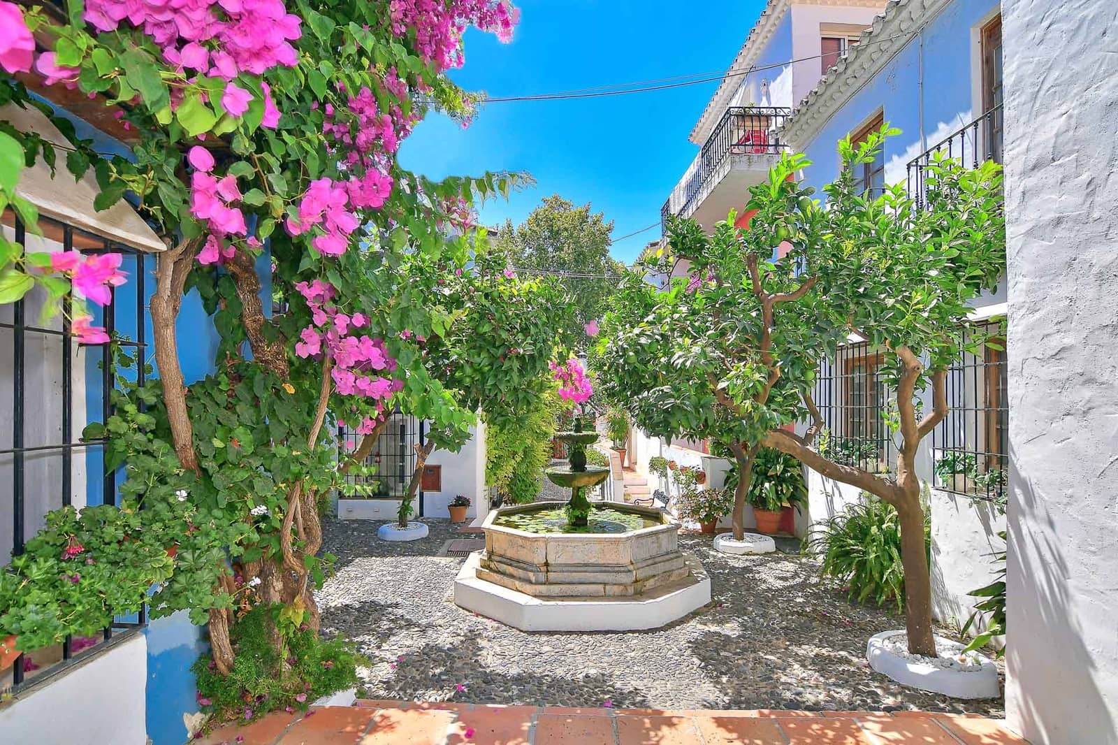 2 soverom Restaurant/Bar til salgs i Golden Mile - € 1 250 000 (Ref: 9005047)