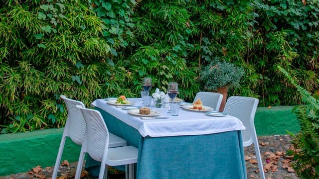 2 sovrum Restaurang/Bar till salu i Lomas De Marbella, Marbella - 1 250 000 € (Ref: 9005047)