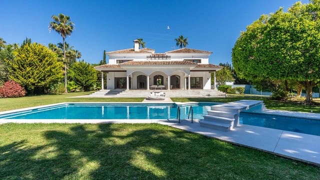 6 slaapkamer Villa te koop in Guadalmina, Marbella met zwembad - € 4.995.000 (Ref: 9005048)
