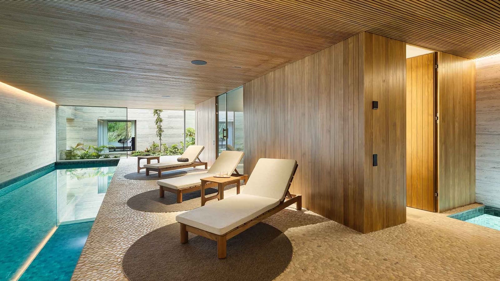 7 soverom Villa til salgs i El Madronal med svømmebasseng - € 10 800 000 (Ref: 9007186)