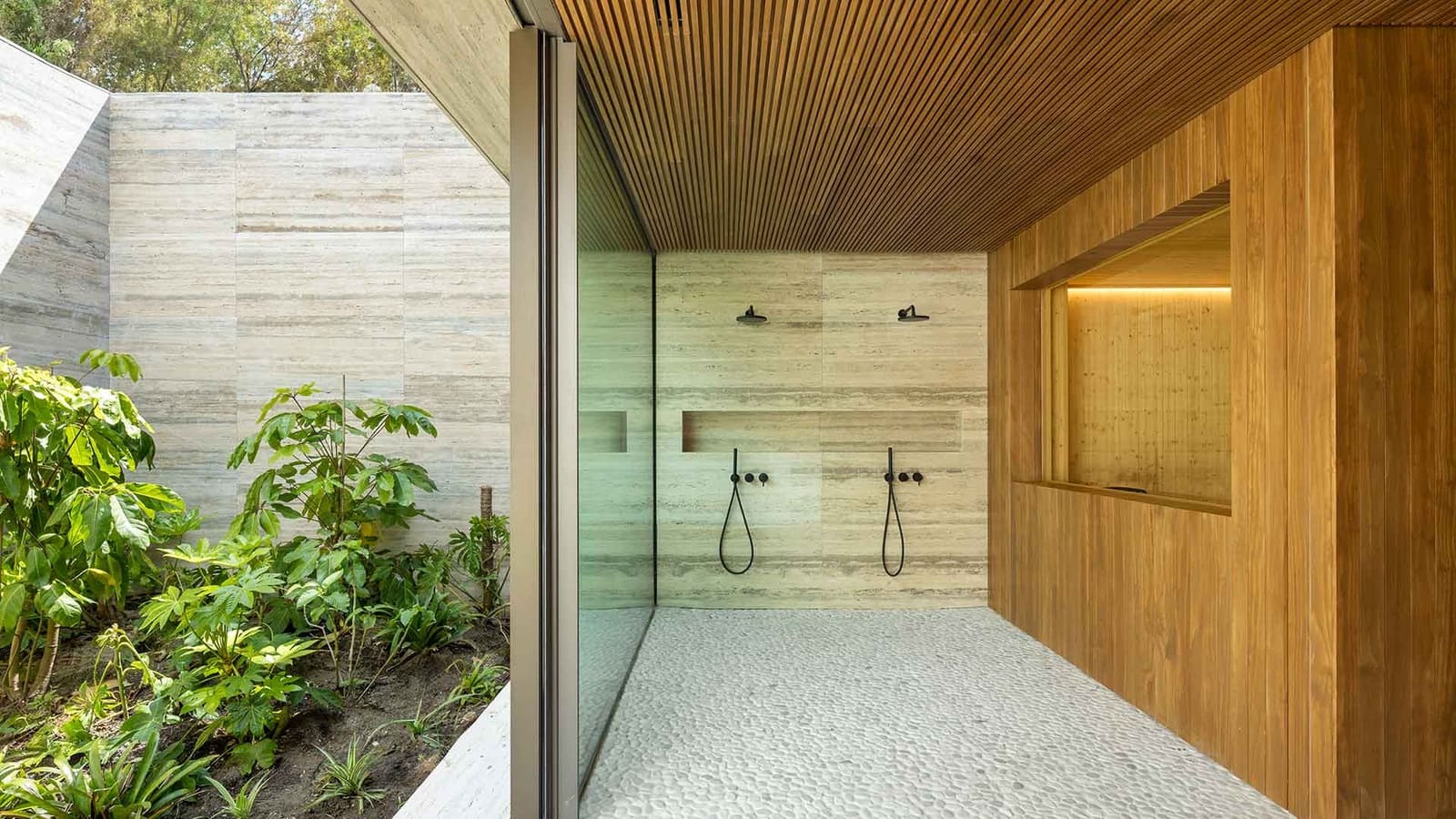 7 soverom Villa til salgs i El Madronal med svømmebasseng - € 10 800 000 (Ref: 9007186)