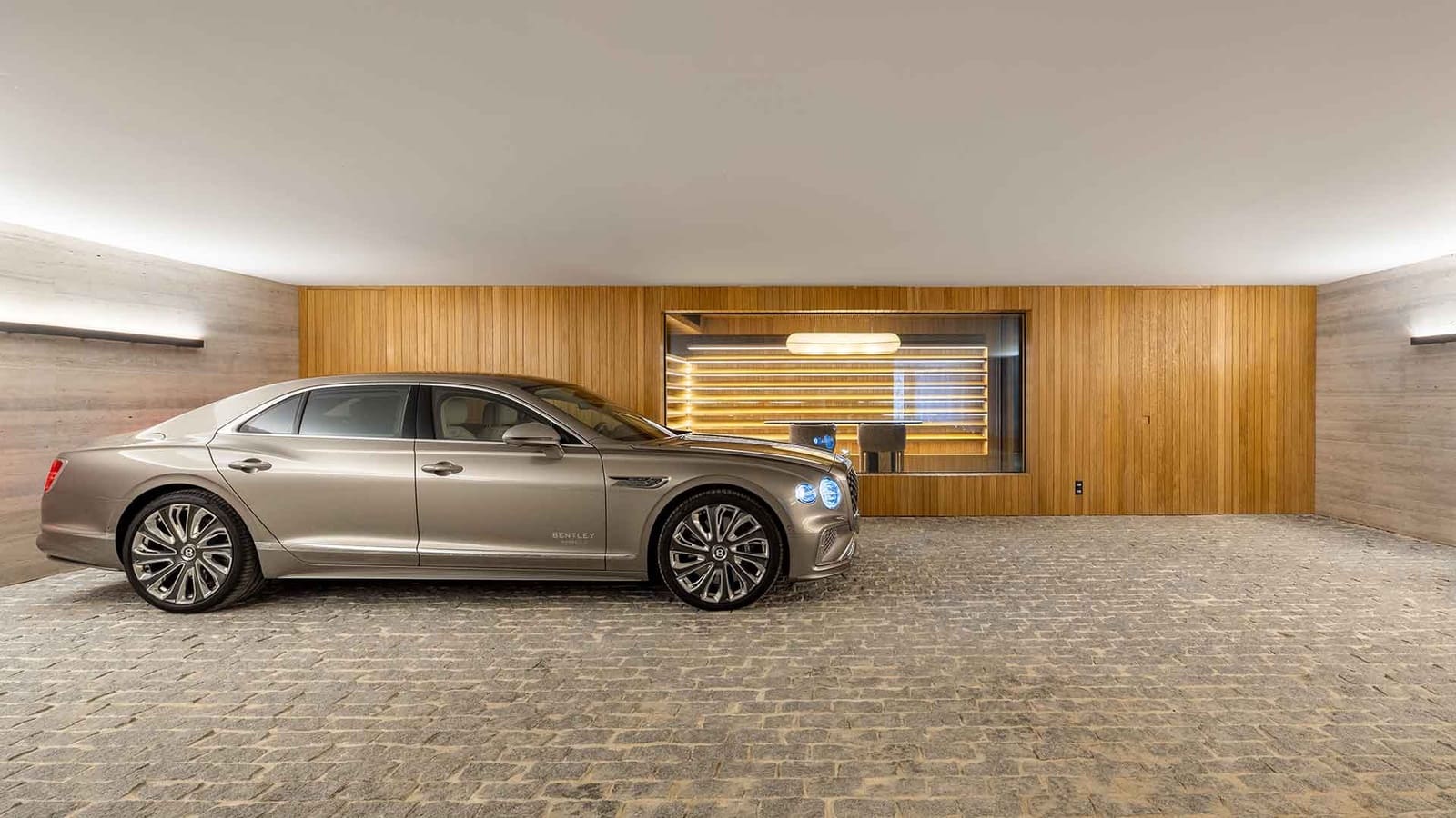 7 soverom Villa til salgs i El Madronal med svømmebasseng - € 10 800 000 (Ref: 9007186)