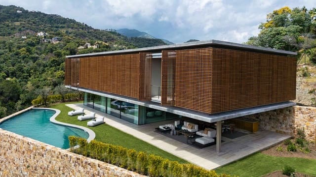 7 chambre Villa/Maison à vendre à El Madroñal, Benahavís avec piscine - 10 800 000 € (Ref: 9007186)