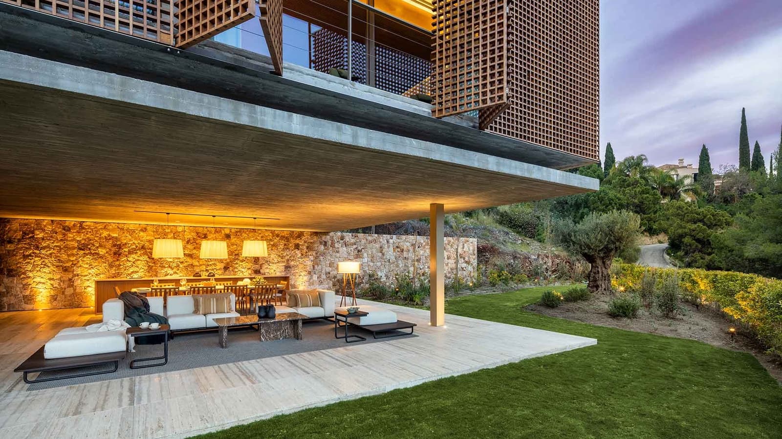 7 soverom Villa til salgs i El Madronal med svømmebasseng - € 10 800 000 (Ref: 9007186)