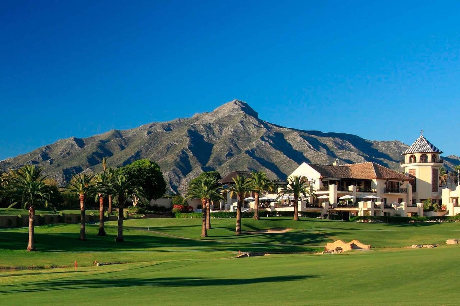 3 soveværelse Penthouse til salg i Marbella med swimmingpool - € 935.000 (Ref: 9014359)