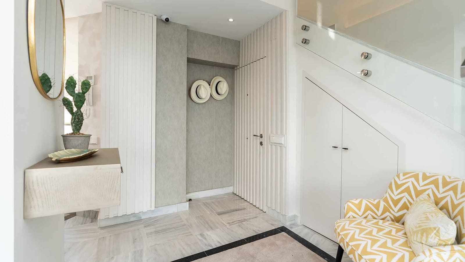 2 soveværelse Penthouse til salg i Marbella med swimmingpool - € 1.160.000 (Ref: 9034629)