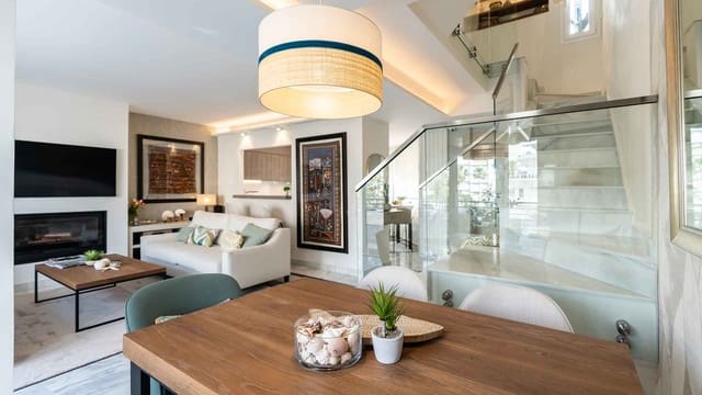 2 soverom Penthouse til salgs i Playa Bajadilla - Puertos, Marbella med svømmebasseng - € 1 160 000 (Ref: 9034629)