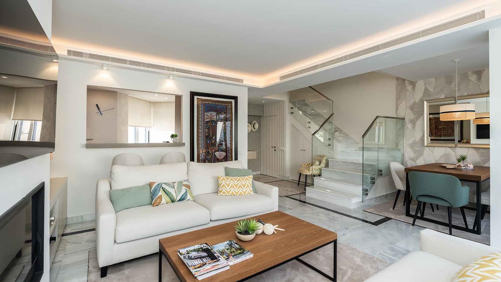 2 soveværelse Penthouse til salg i Marbella med swimmingpool - € 1.160.000 (Ref: 9034629)