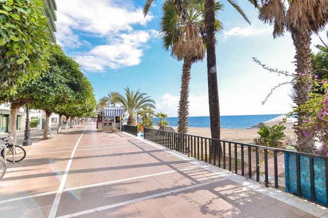 Commercial for sale in Playa Bajadilla - Puertos, Marbella - € 495,000 (Ref: 9036697)