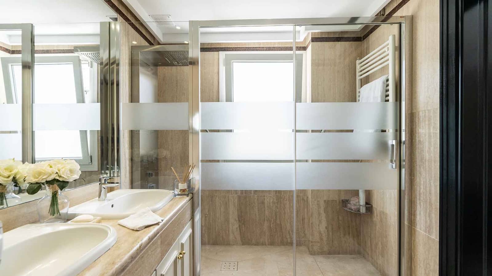 4 soveværelse Lejlighed til salg i Marbella med swimmingpool - € 2.550.000 (Ref: 9081565)