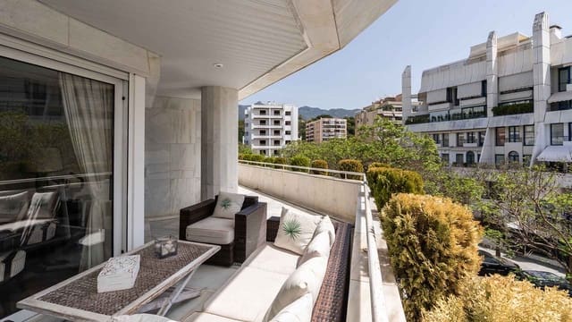 4 soverom Leilighet til salgs i Playa Bajadilla - Puertos, Marbella med svømmebasseng - € 2 550 000 (Ref: 9081565)