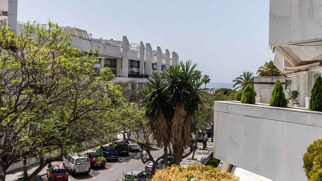 4 soverom Leilighet til salgs i Playa Bajadilla - Puertos, Marbella med svømmebasseng - € 2 550 000 (Ref: 9081565)