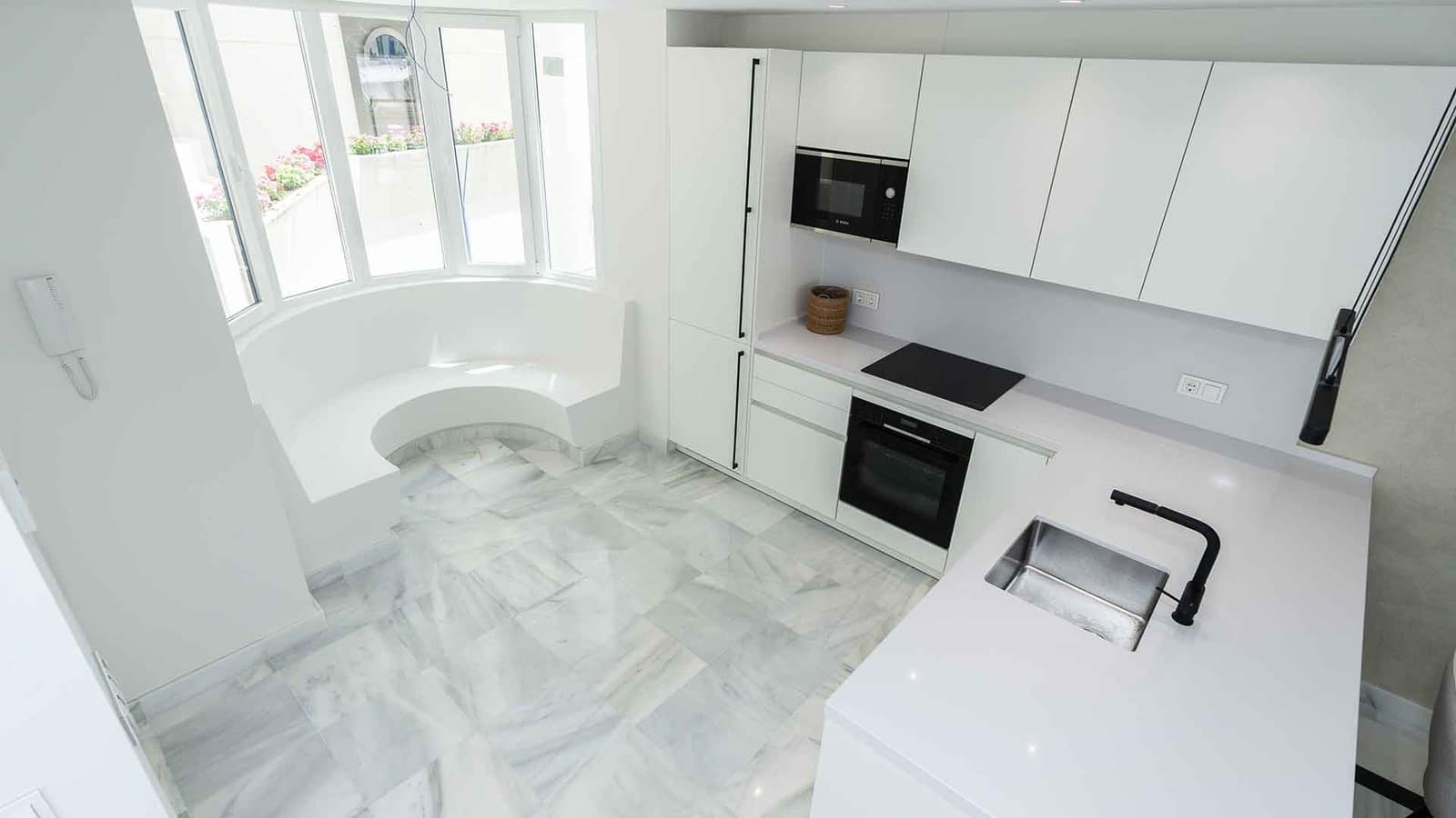 2 soverom Leilighet til salgs i Marbella med svømmebasseng - € 795 000 (Ref: 9081566)