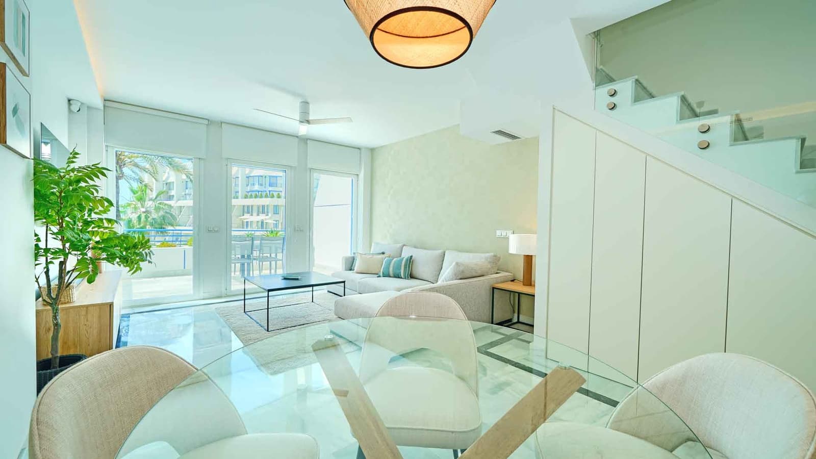 2 slaapkamer Appartement te koop in Marbella met zwembad - € 795.000 (Ref: 9081566)