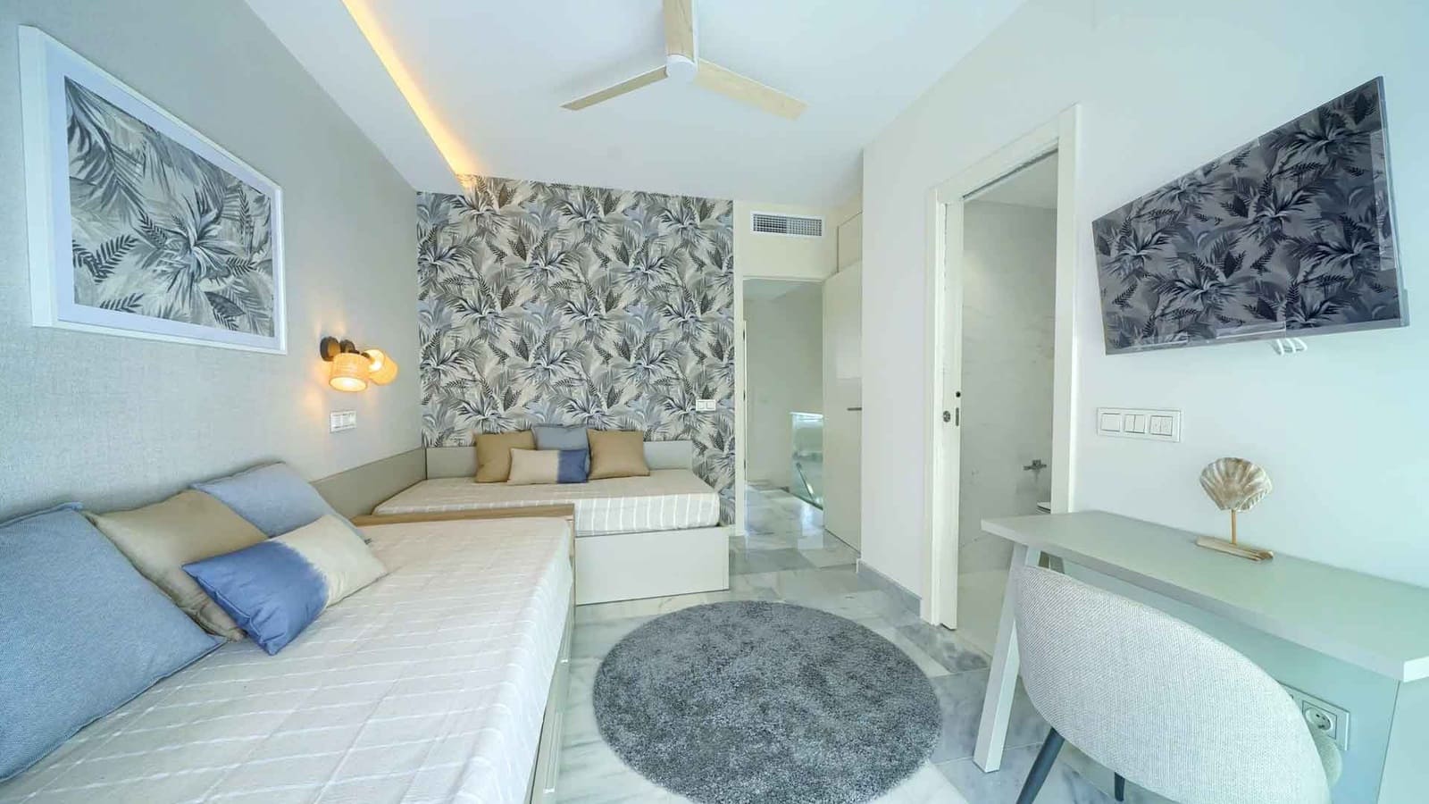 2 slaapkamer Appartement te koop in Marbella met zwembad - € 795.000 (Ref: 9081566)