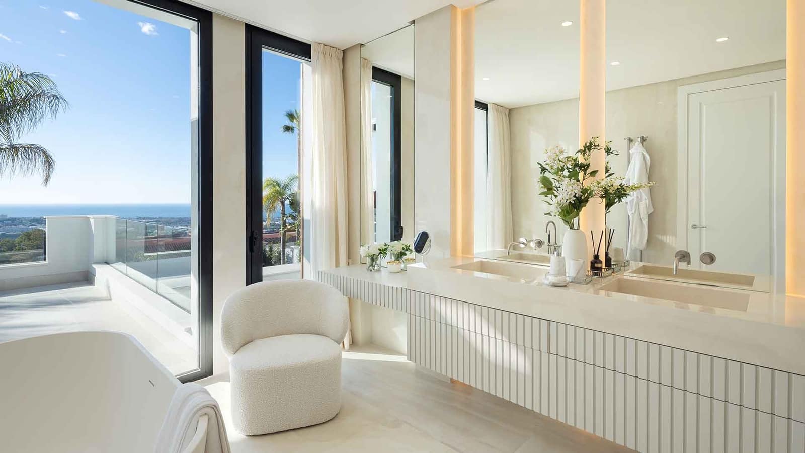 7 soverom Villa til salgs i Monte Halcones med svømmebasseng - € 9 600 000 (Ref: 9089894)