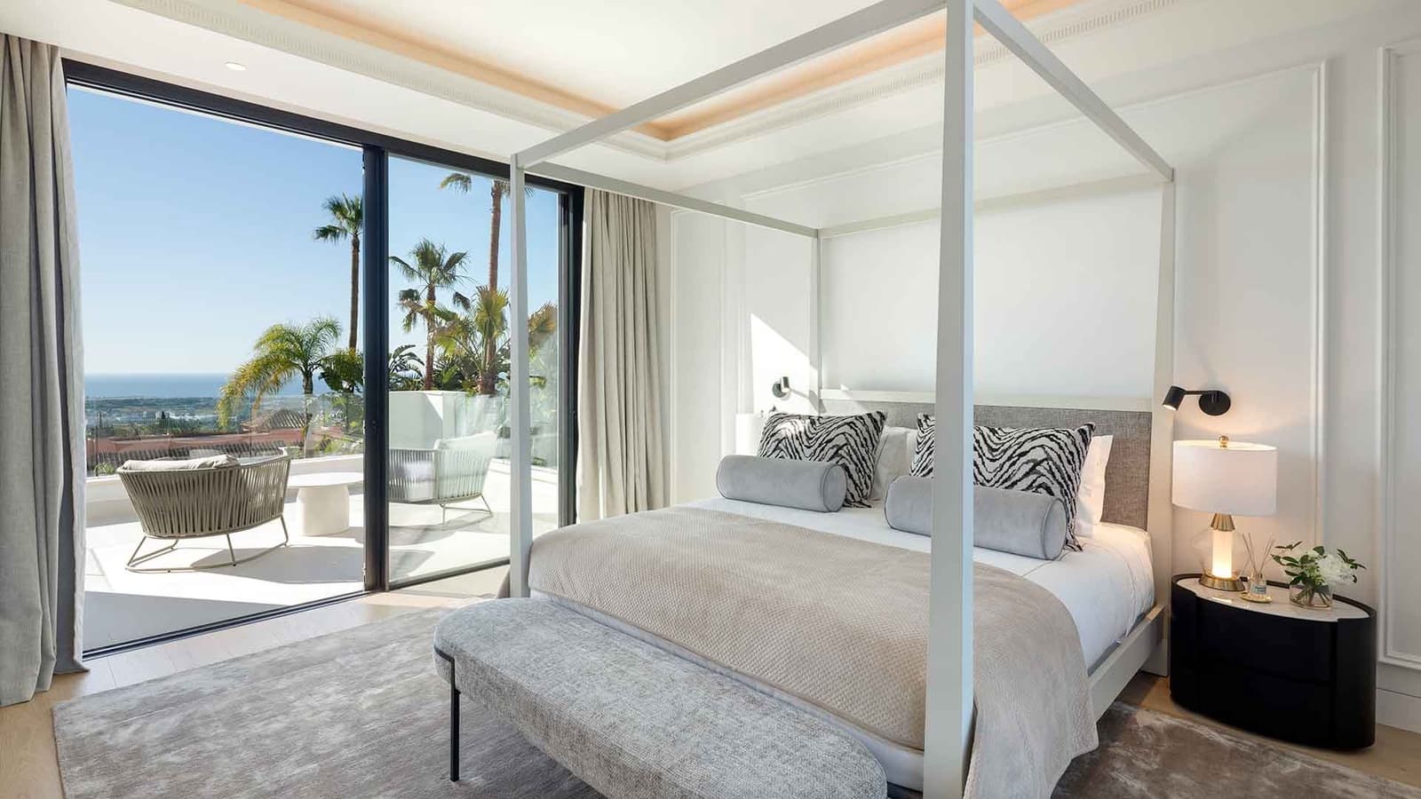 7 soverom Villa til salgs i Monte Halcones med svømmebasseng - € 9 600 000 (Ref: 9089894)