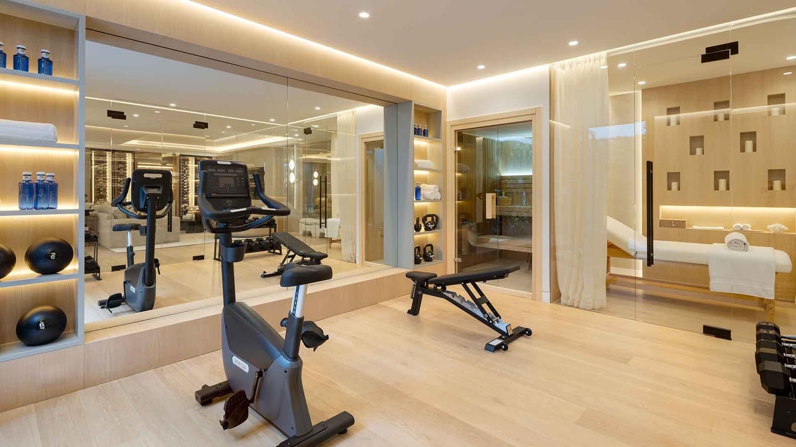 7 soverom Villa til salgs i Monte Halcones med svømmebasseng - € 9 600 000 (Ref: 9089894)