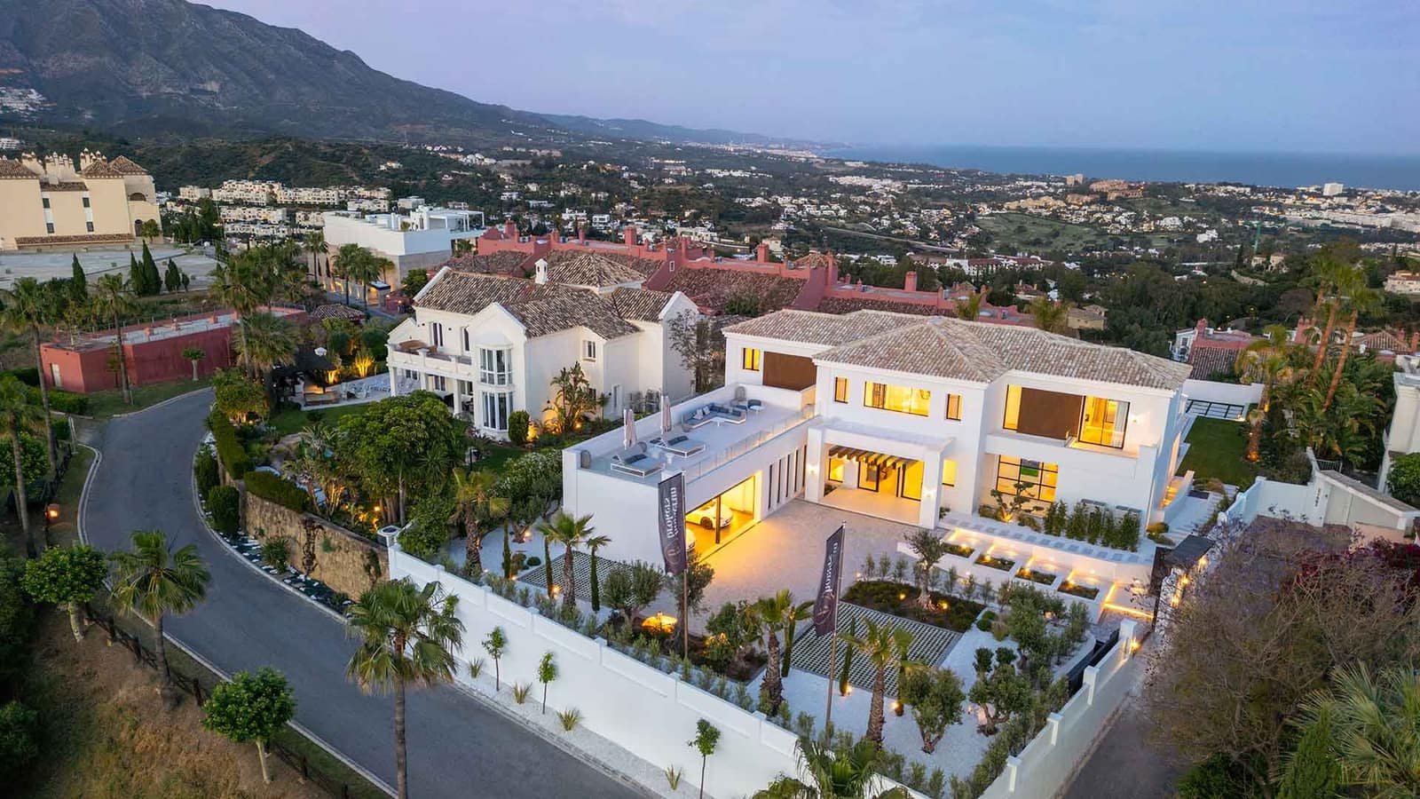 7 soverom Villa til salgs i Monte Halcones med svømmebasseng - € 9 600 000 (Ref: 9089894)