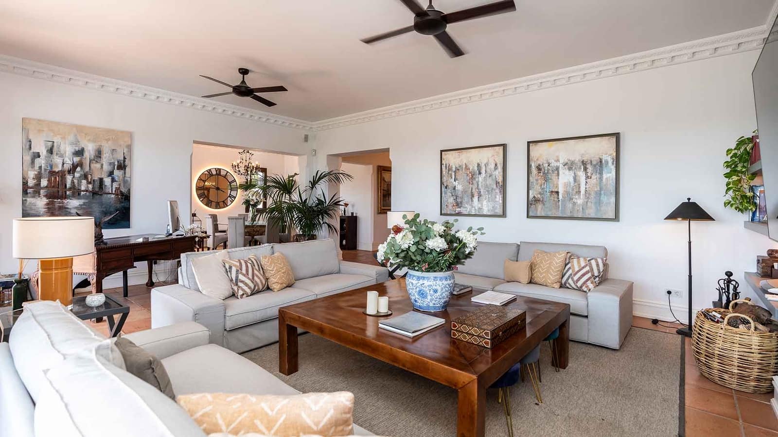 5 soveværelse Villa til salg i Marbella med swimmingpool - € 3.850.000 (Ref: 9104736)